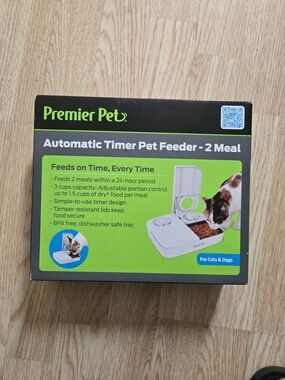 Premier Pet Automatic Timer Pet Feeder